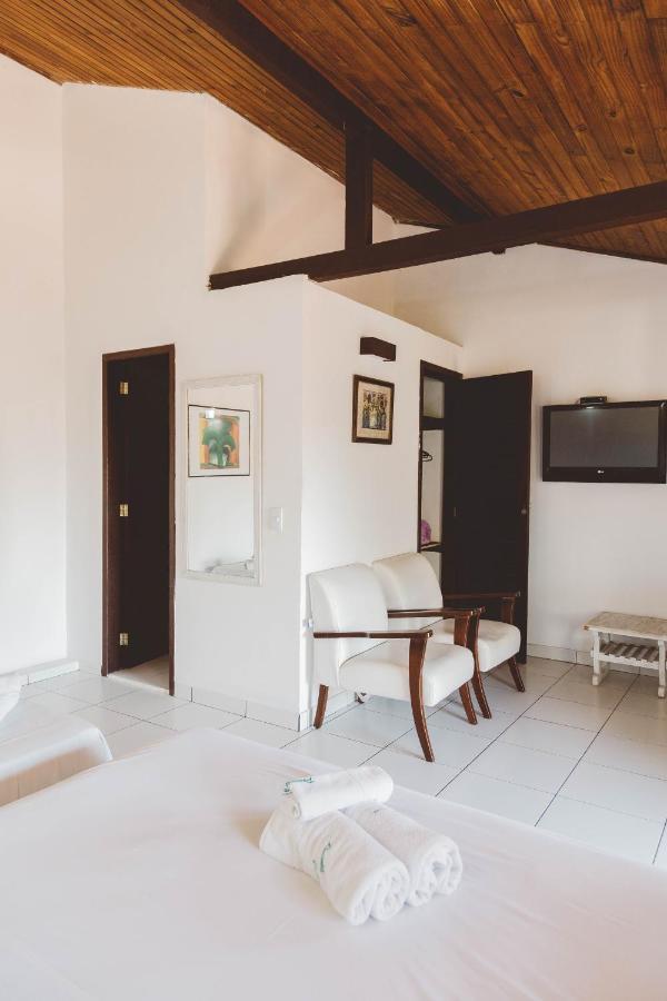 Calmaria Suites Buzios Bagian luar foto